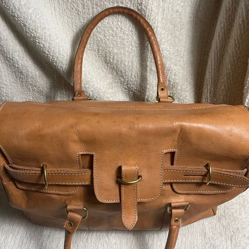 Classic Tan Leather Duffel travel weekender Bag gold tone hardwares